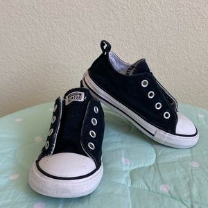 white velcro converse